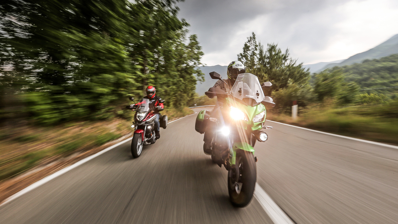 Honda NC 750X DCT vs Kawasaki Versys 650: sfida tra crossover di successo