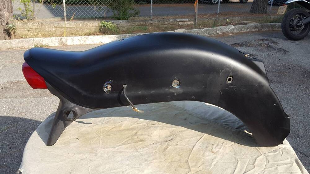 Parafango Marauder Post Suzuki (3)