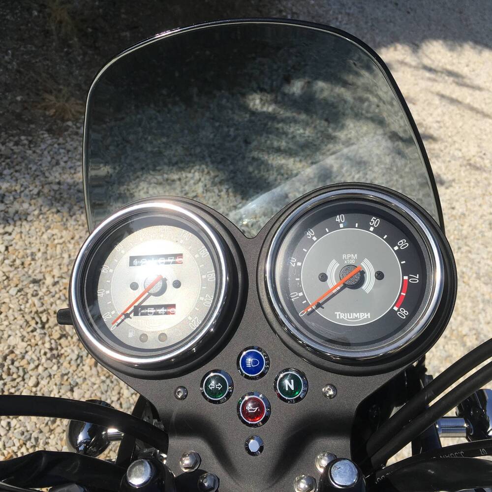 Triumph Bonneville T100 (2008 - 16) (9)