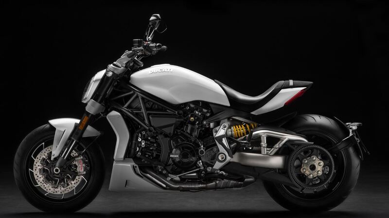 Ducati XDiavel S &ldquo;Iceberg White&rdquo; al Faaker See