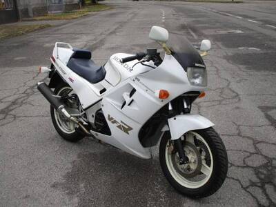 Honda VFR 750 F (1990 - 93) usata