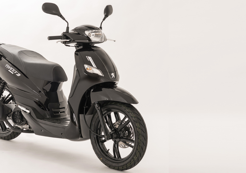 Peugeot Tweet 150 Tweet 150 Double Black (2017 - 18)