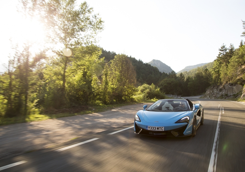 McLaren 570S Cabrio (2017-22) (9)