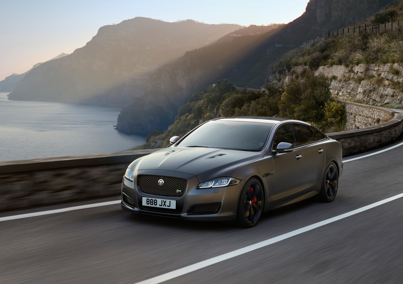 Jaguar XJR575 (2017-18) (3)