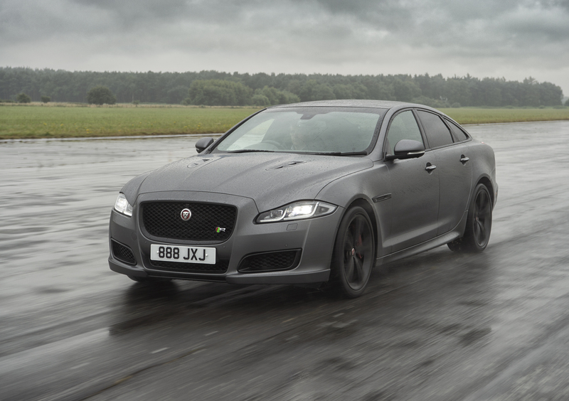 Jaguar XJR575 (2017-18) (7)