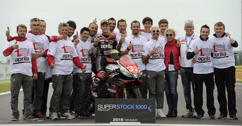 Lorenzo Savadori campione della STK 1000 FIM Cup