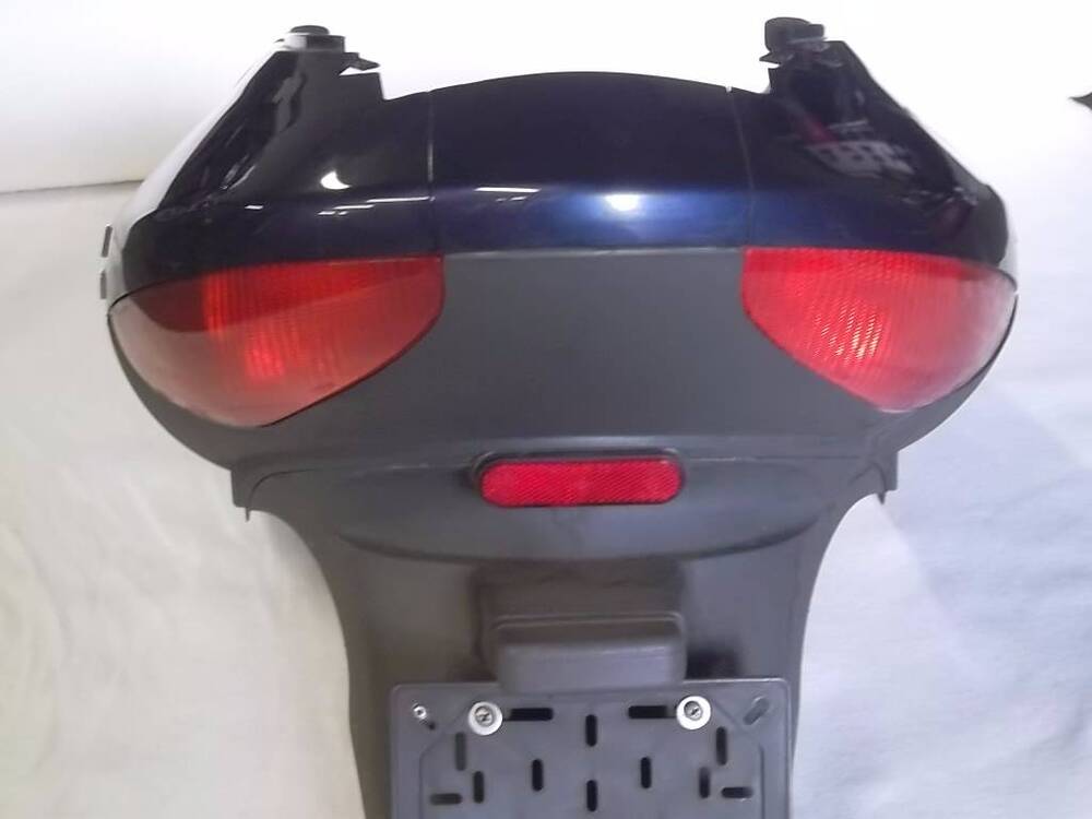 CARENA POSTERIORE Malaguti MADISON 150 (4)