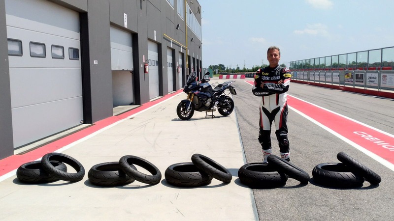 Il nostro Francesco con le gomme &quot;torturate&quot; al termine del test a Cremona