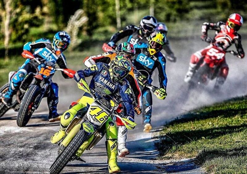 Che ne pensi dell&#039;infortunio di Rossi e dell&#039;allenamento dei piloti?