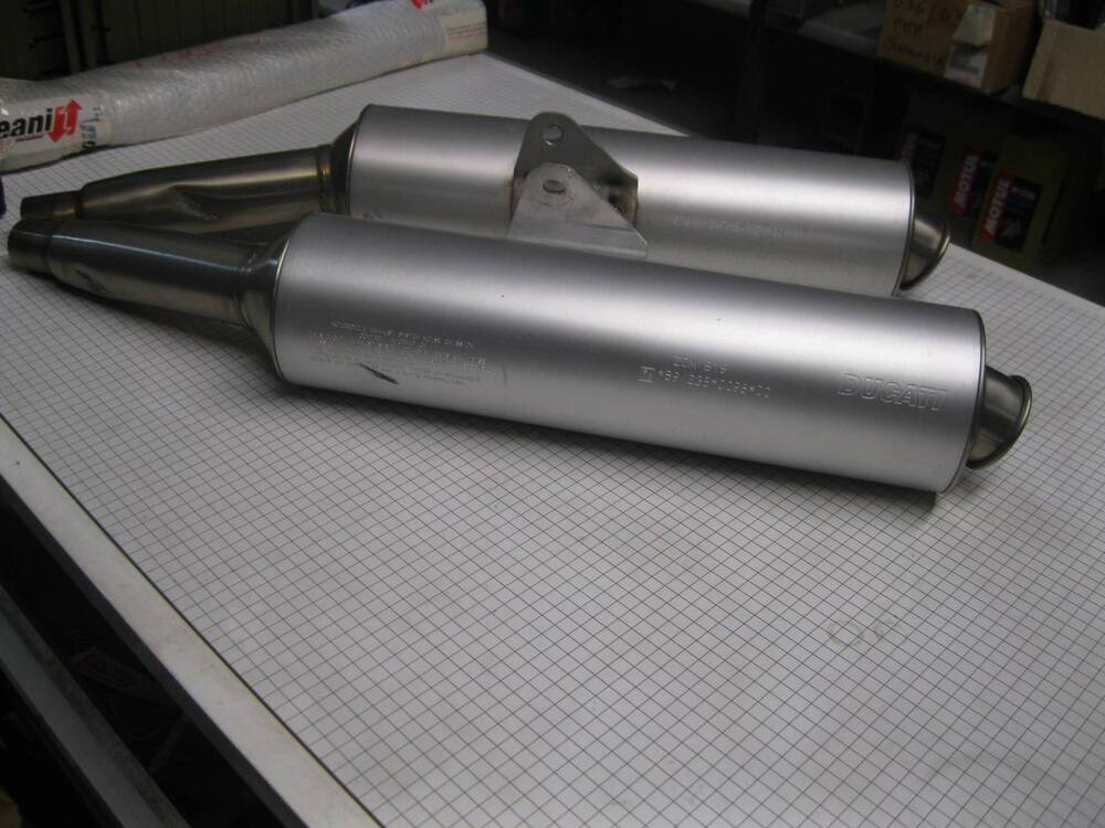 SILENZ DUCATI SS 750/900 SUPER SPORT 750 / 900 (2)