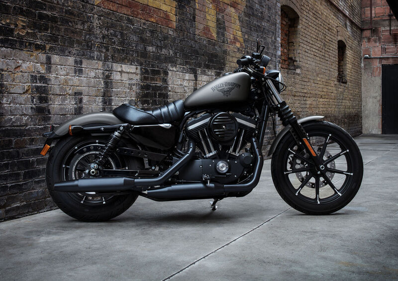 Harley-Davidson Sportster 883 Iron (2017 - 20) - XL 883N (17)