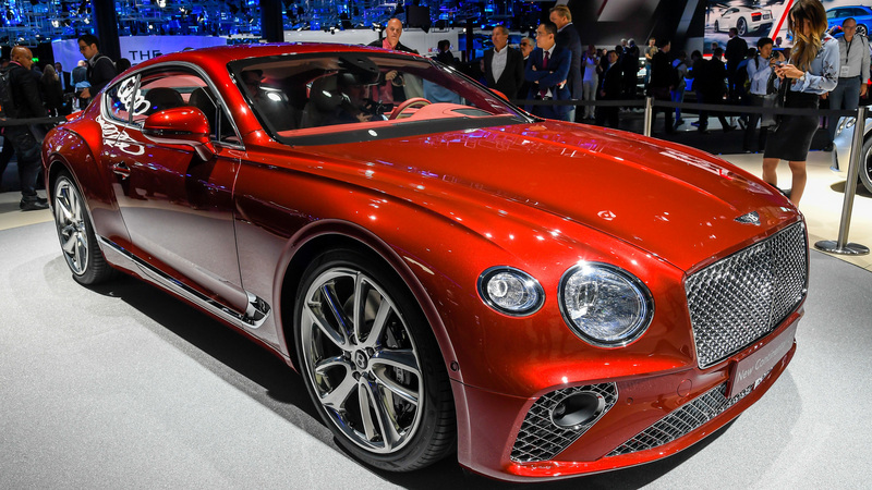 Bentley al Salone di Francoforte 2017 [Video]