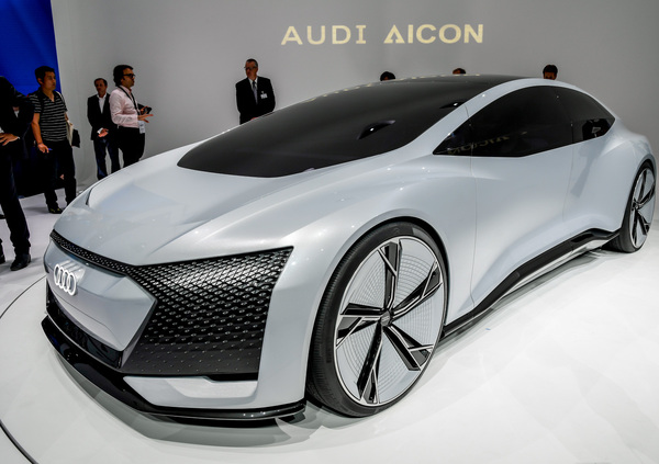 Audi Aicon concept car: il futuro premium dei quattro anelli al Salone di Francoforte 2017 [Video]