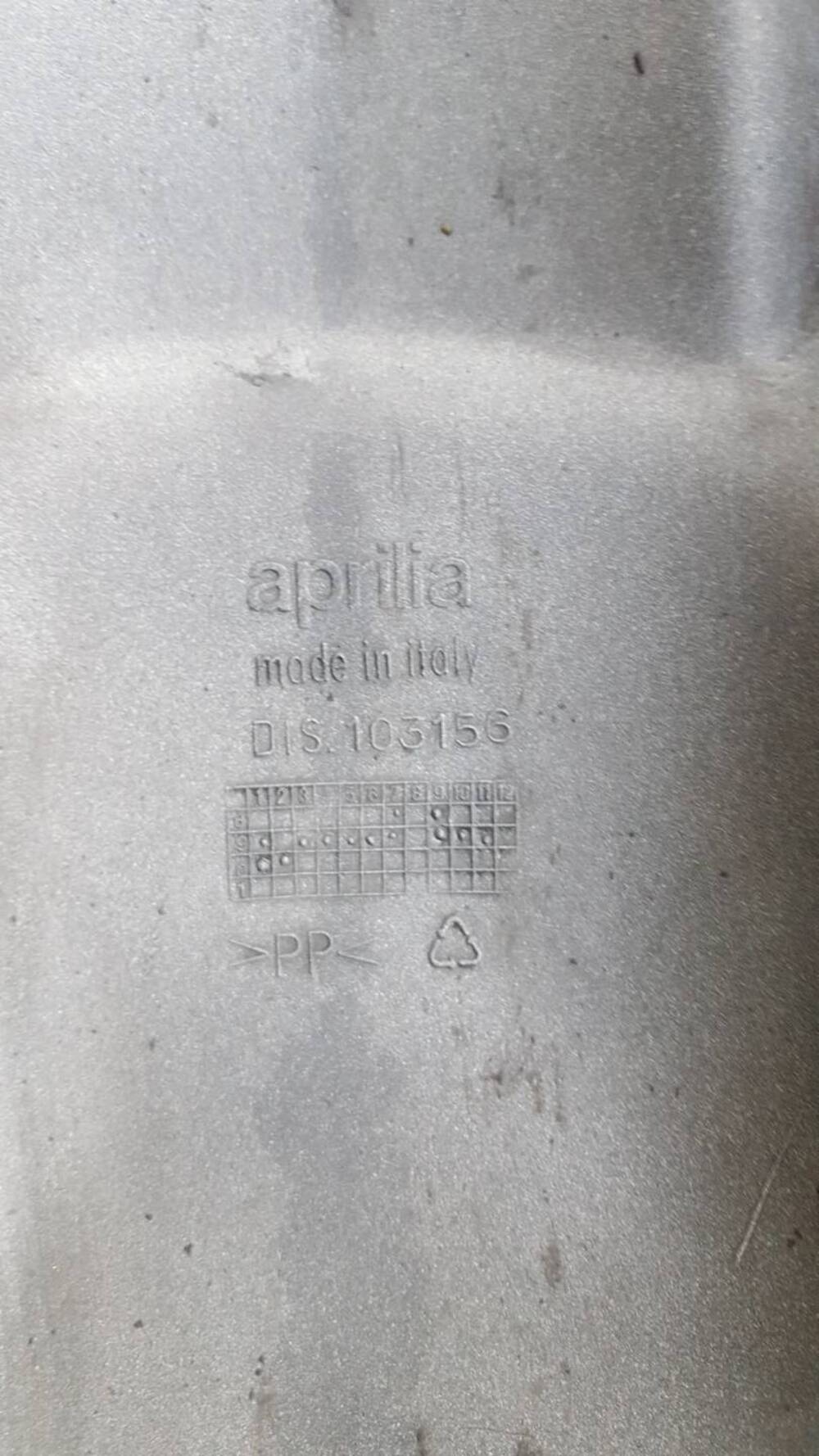 Parafango Ant Leonardo Aprilia (6)