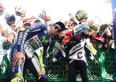 MotoGP, Motegi 2015. Rossi: “Lorenzo mi ha visto ma credeva di andarsene”