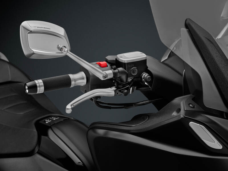 Rizoma: linea di accessori per Yamaha TMAX SX