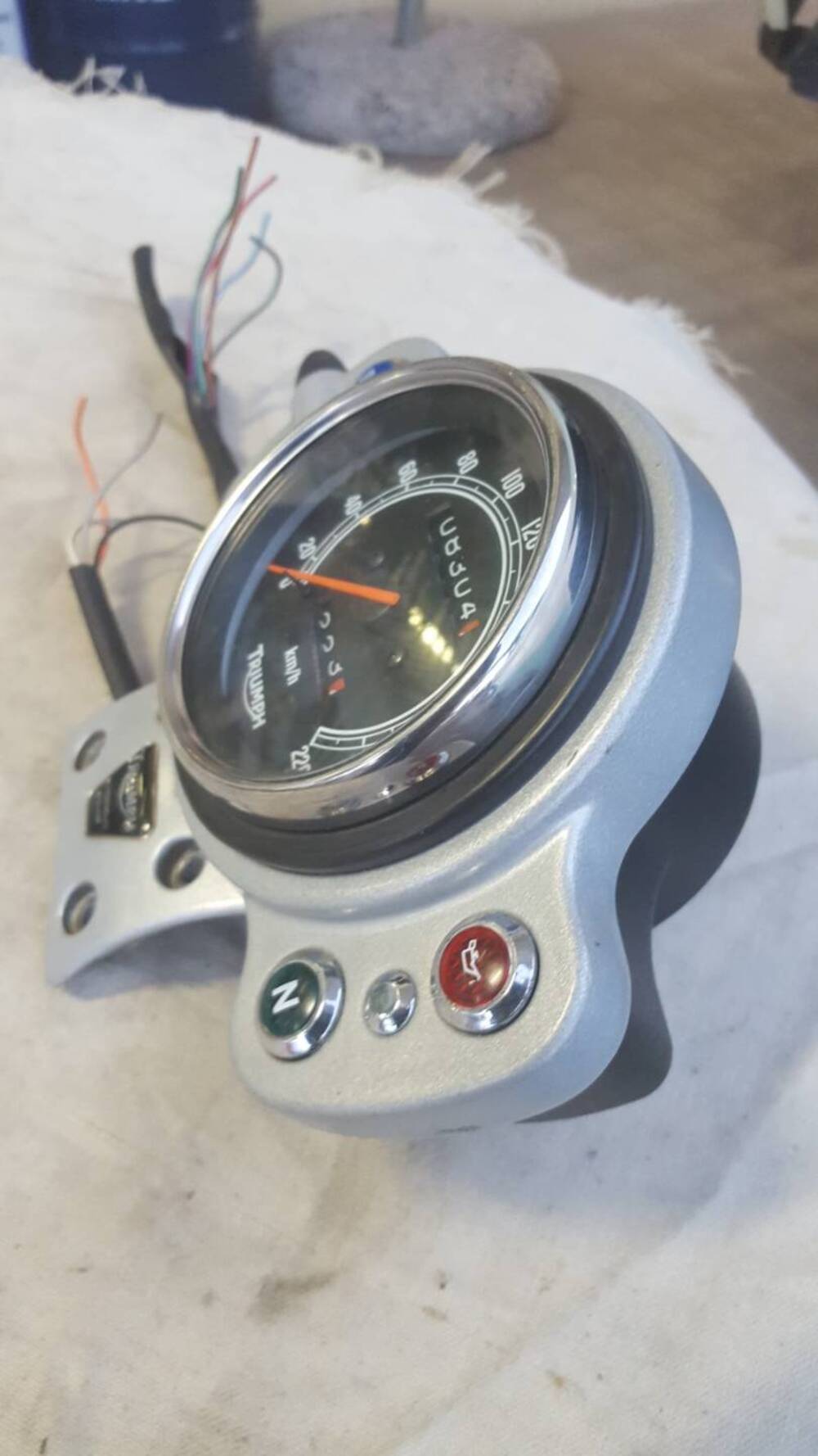 Strumento Bonneville Triumph (2)