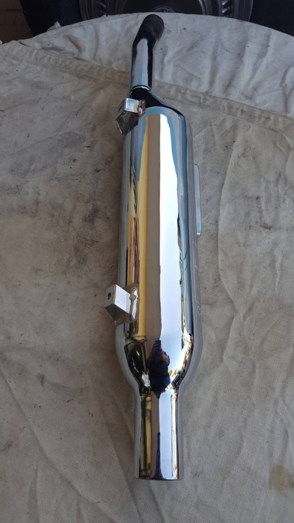 Scarico Basso Bonneville Triumph (3)