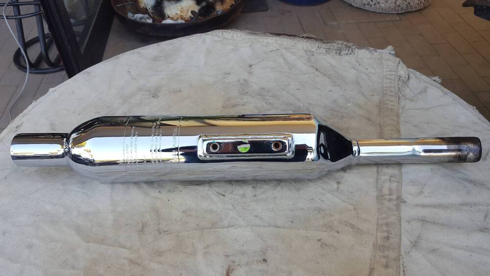 Scarico Basso Bonneville Triumph (7)