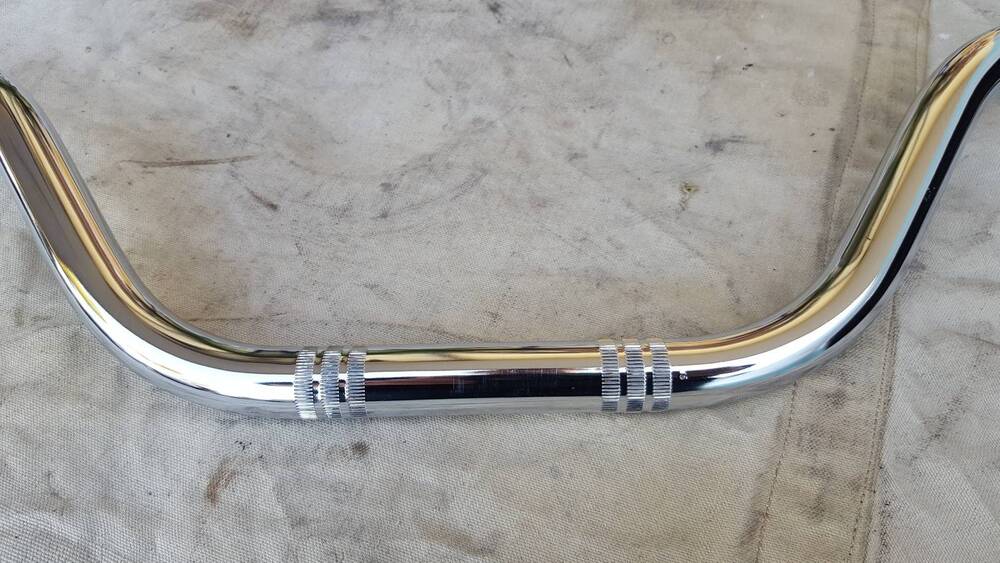 Manubrio Bonneville Triumph (2)