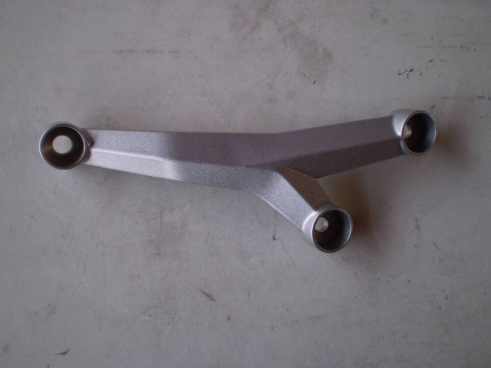 supporto motore dx duke Ktm