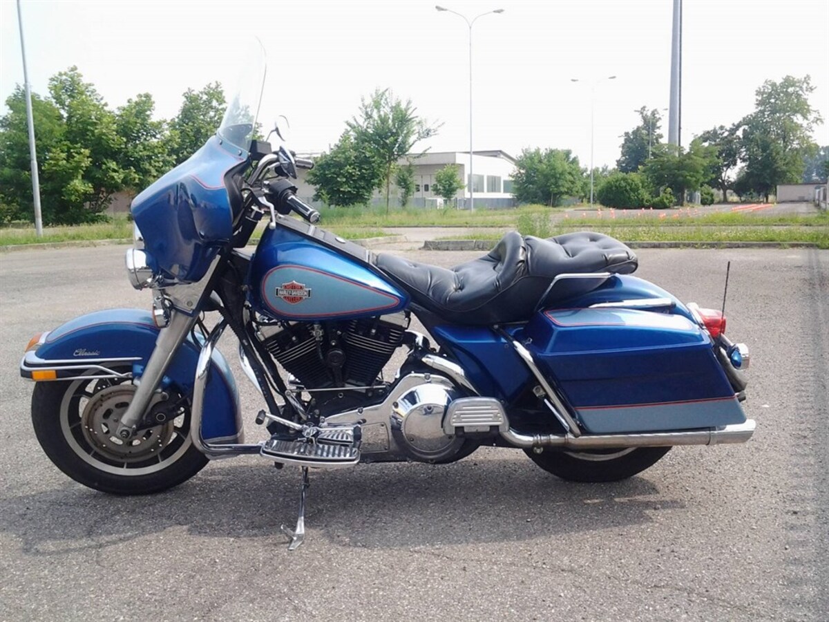 Harley-Davidson 1340 Electra Glide Classic (1989 - 93) - FLHTC