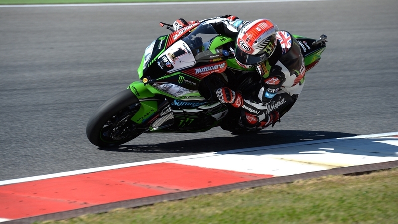 SBK 2017. Rea in testa nelle FP1 a Magny Cours