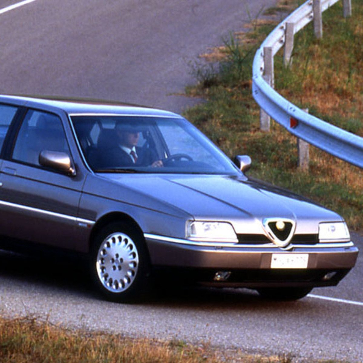 Alfa Romeo 164