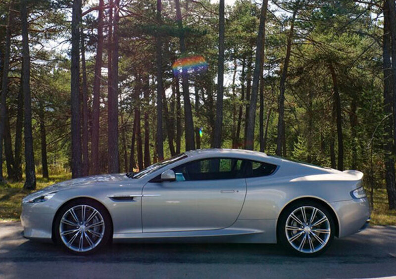 Aston Martin DB9 2ª serie (2013-17) (3)