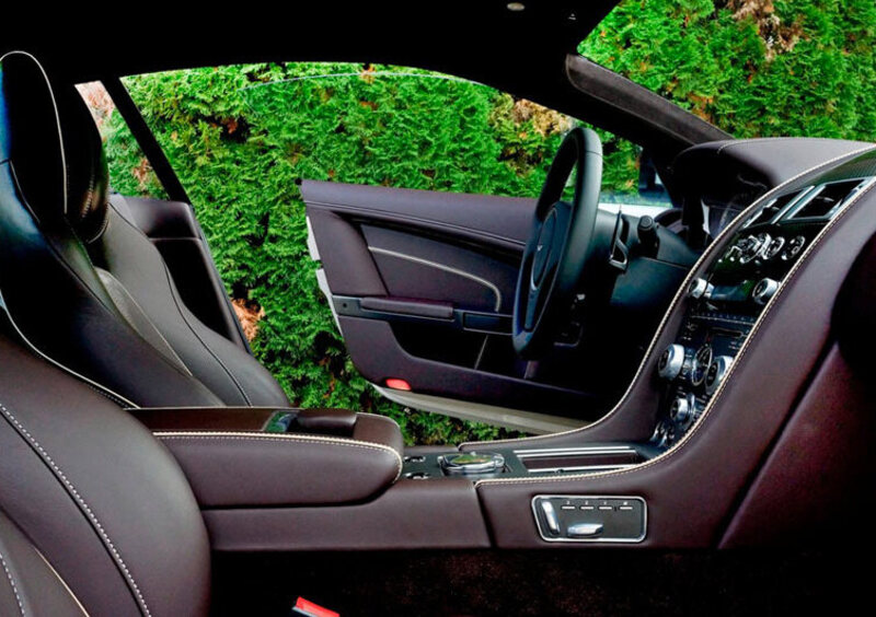 Aston Martin DB9 2ª serie (2013-17) (9)