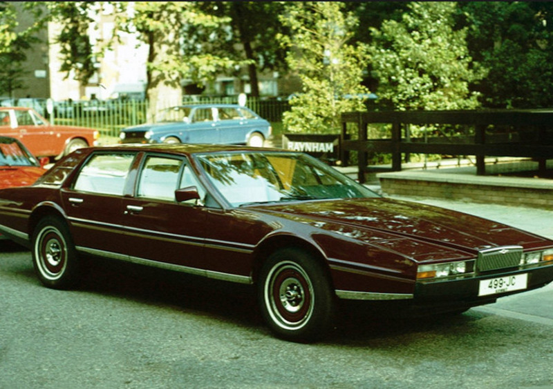 Aston Martin Lagonda (1976-90) (4)