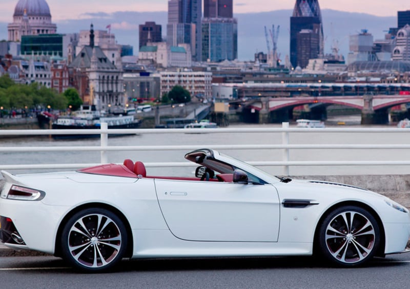 Aston Martin V12 Cabrio (2013-20) (2)