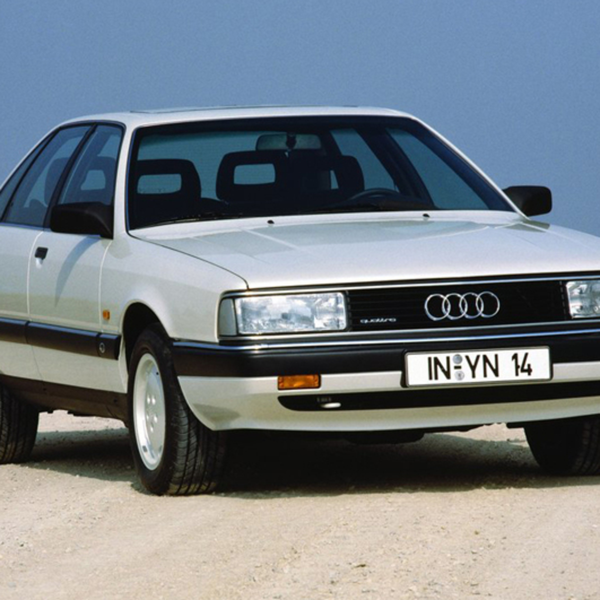 Audi 200