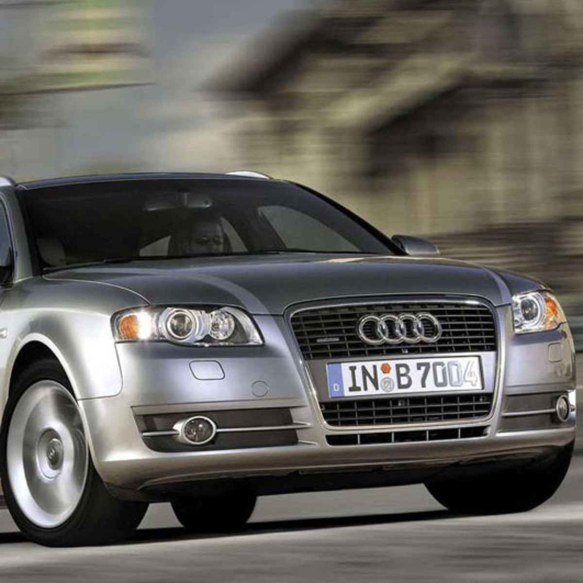 Audi A4 Avant (2004-08)