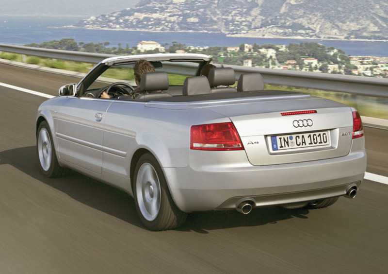 Audi A4 Cabrio (2005-09) (2)