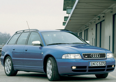 Audi S4 Avant (1997-01)