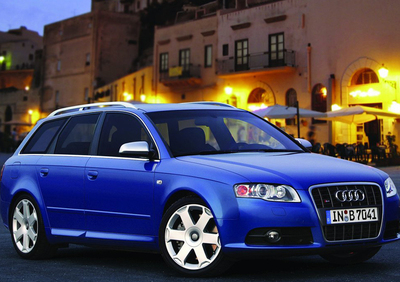 Audi S4 Avant (2004-08)