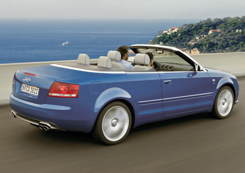 Audi S4 Cabrio (2006-09) (2)