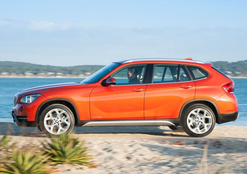 BMW X1 (2009-15) (2)