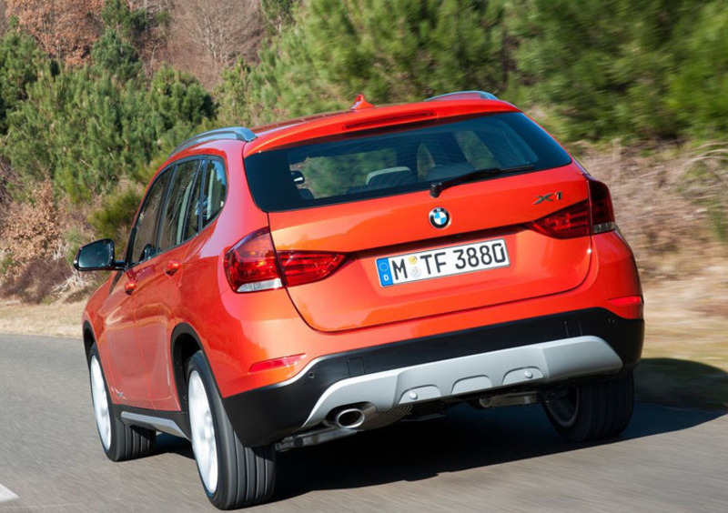 BMW X1 (2009-15) (3)