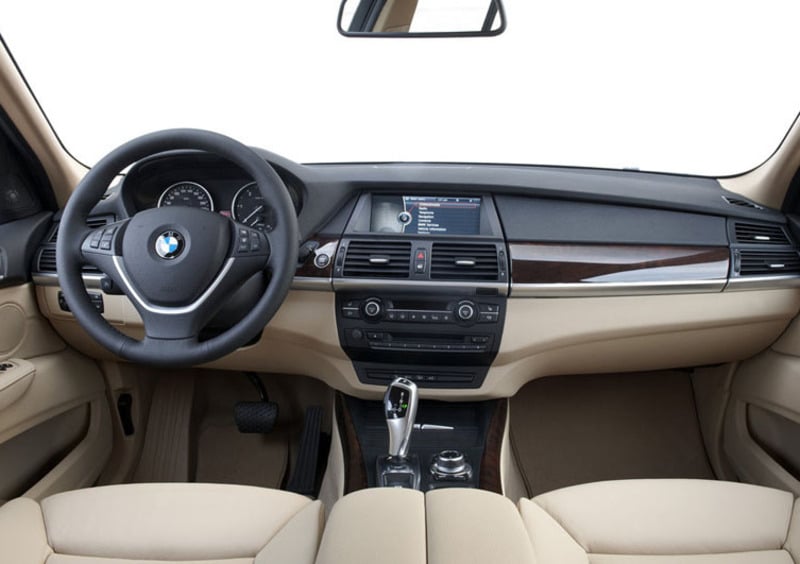 BMW X5 (2006-13) (4)