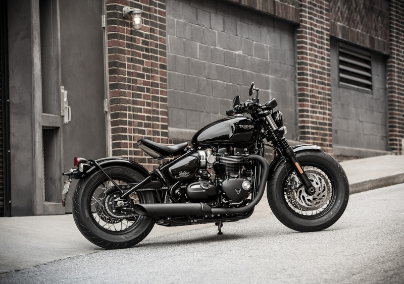 Triumph Bonneville Bobber Black 1200 Bonneville Bobber Black 1200 (2018 - 20) (3)