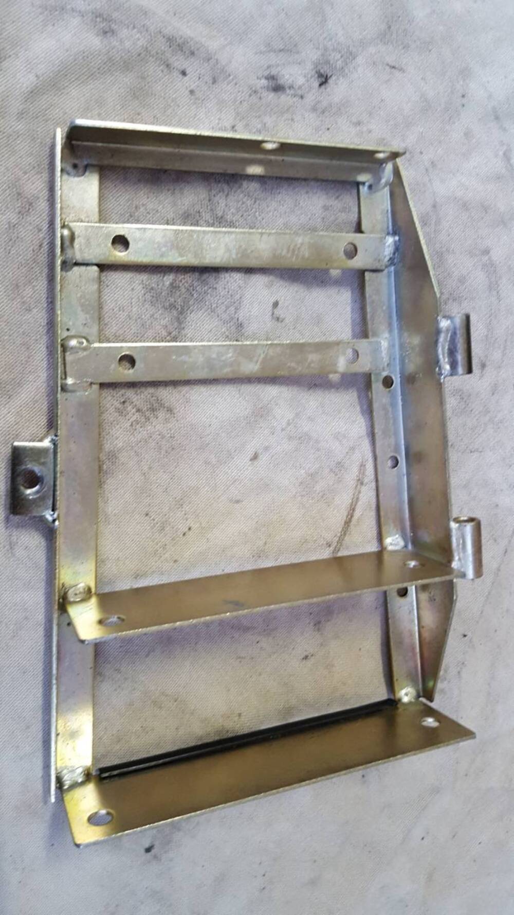 Porta Cablaggi NTX750 Moto Guzzi (2)