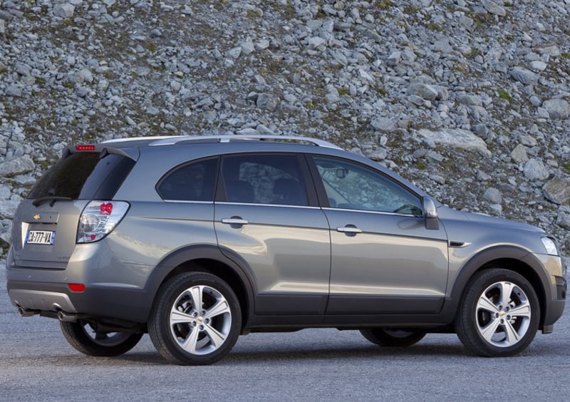 Chevrolet Captiva (2006-14) (3)