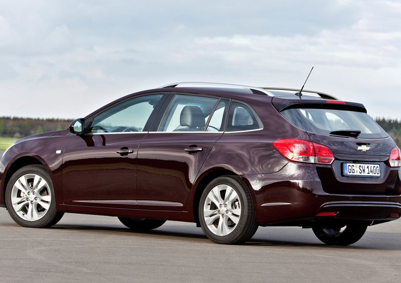 Chevrolet Cruze Station Wagon (2012-15) (2)