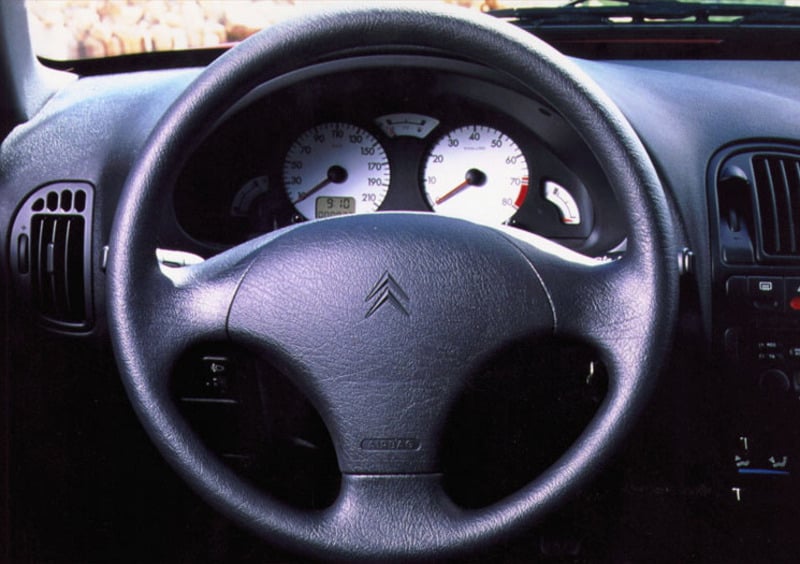 Citroen Saxo (1996-04) (7)