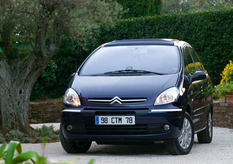 Citroen Xsara Picasso (1999-10) (2)