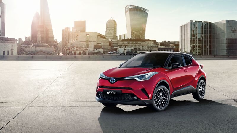 Toyota C-HR, col my 2018 arriva la Trend