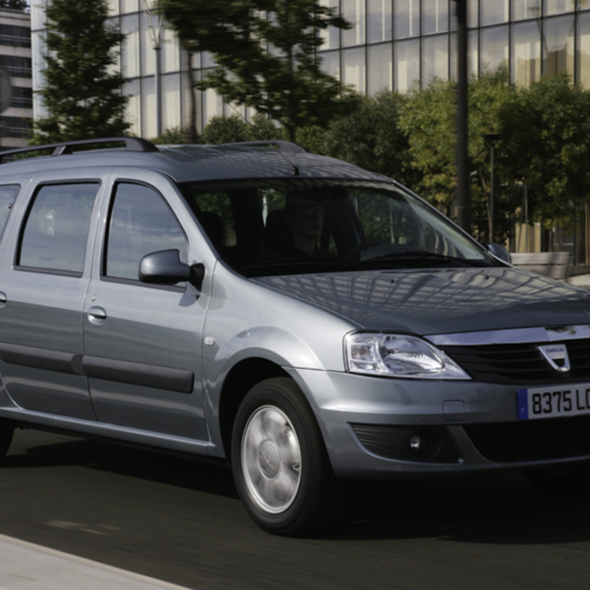 Dacia Logan (2008-12)
