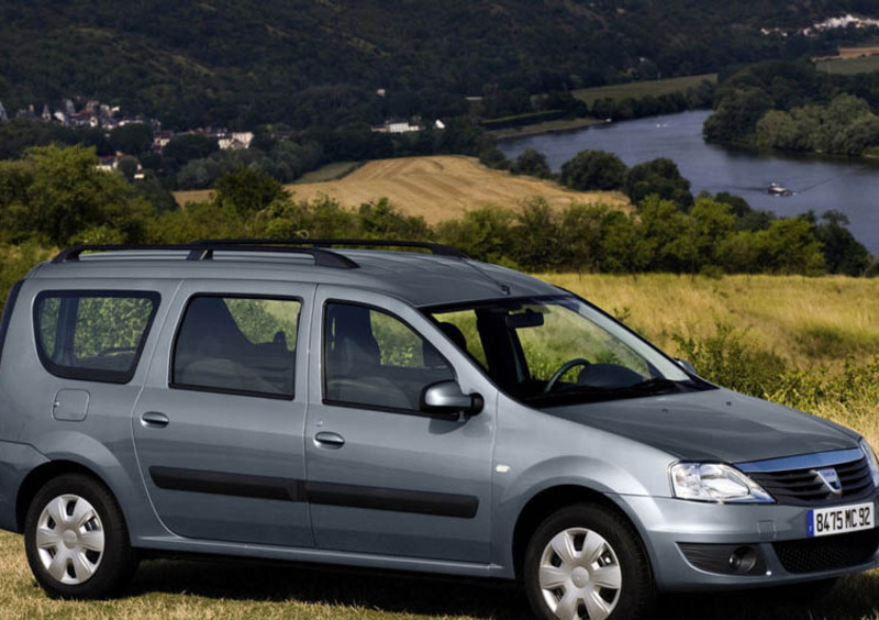 Dacia Logan Station Wagon (2008-13) (3)